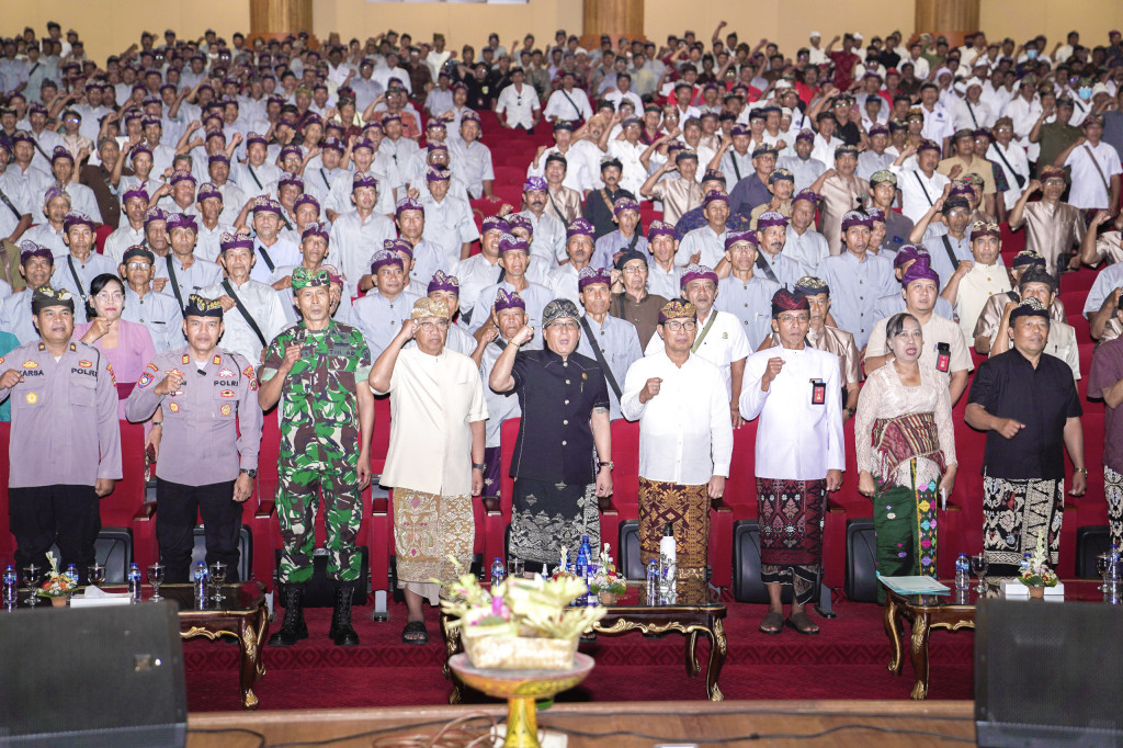 Bupati Badung Giri Prasta Hadiri Rapat Koordinasi, Revitalisasi, Tupoksi Penyelenggara Adat dan Subak se-Kabupaten Badung